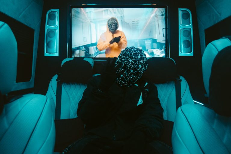 DIDE UNLEASHES POWERFUL ANTHEM OF RESILIENCE WITH NEW SINGLE ‘HUMAN’￼